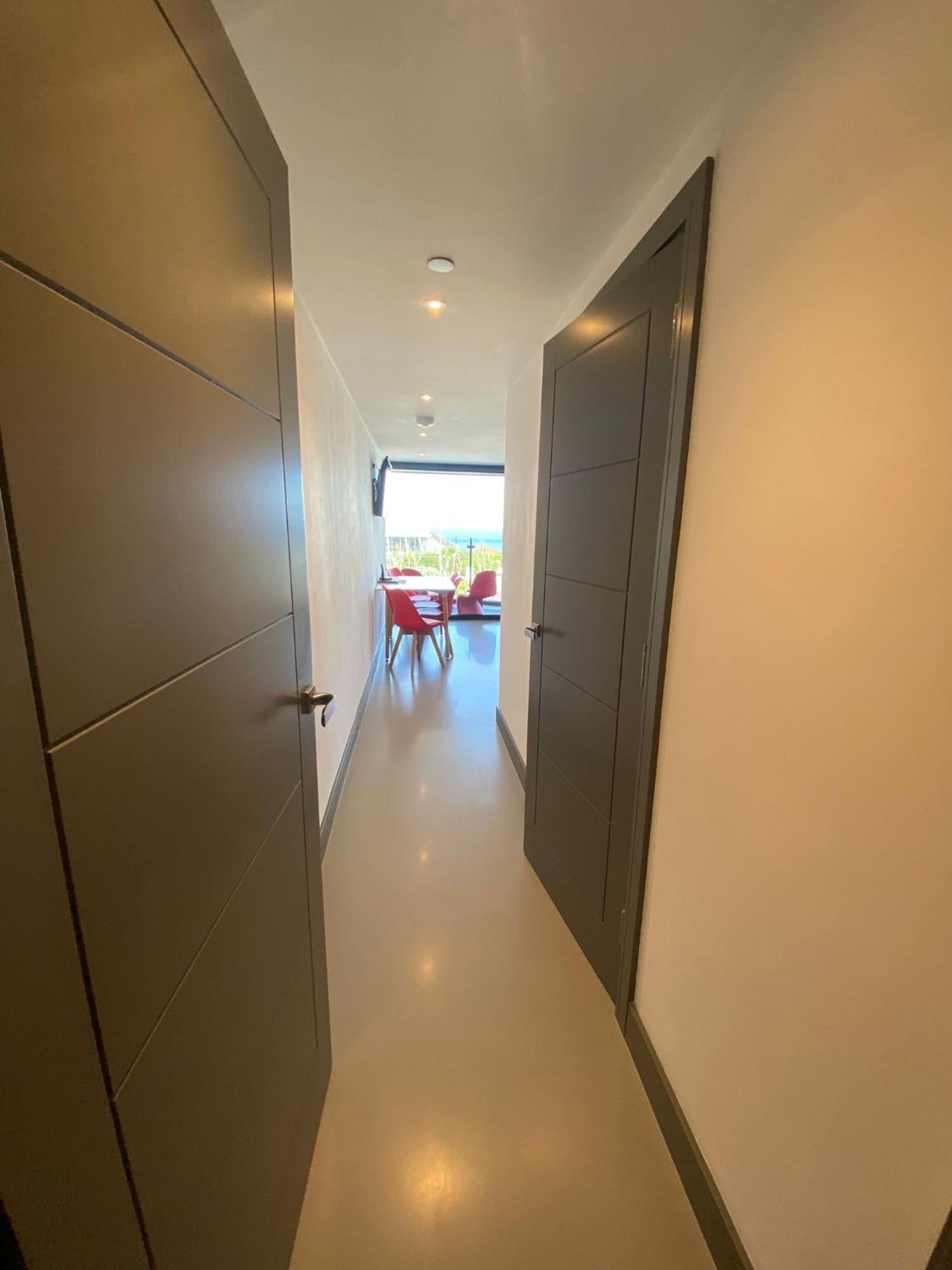 2 The View Apartments Ilfracombe - Seafront, Parking, Lift, Ev المظهر الخارجي الصورة