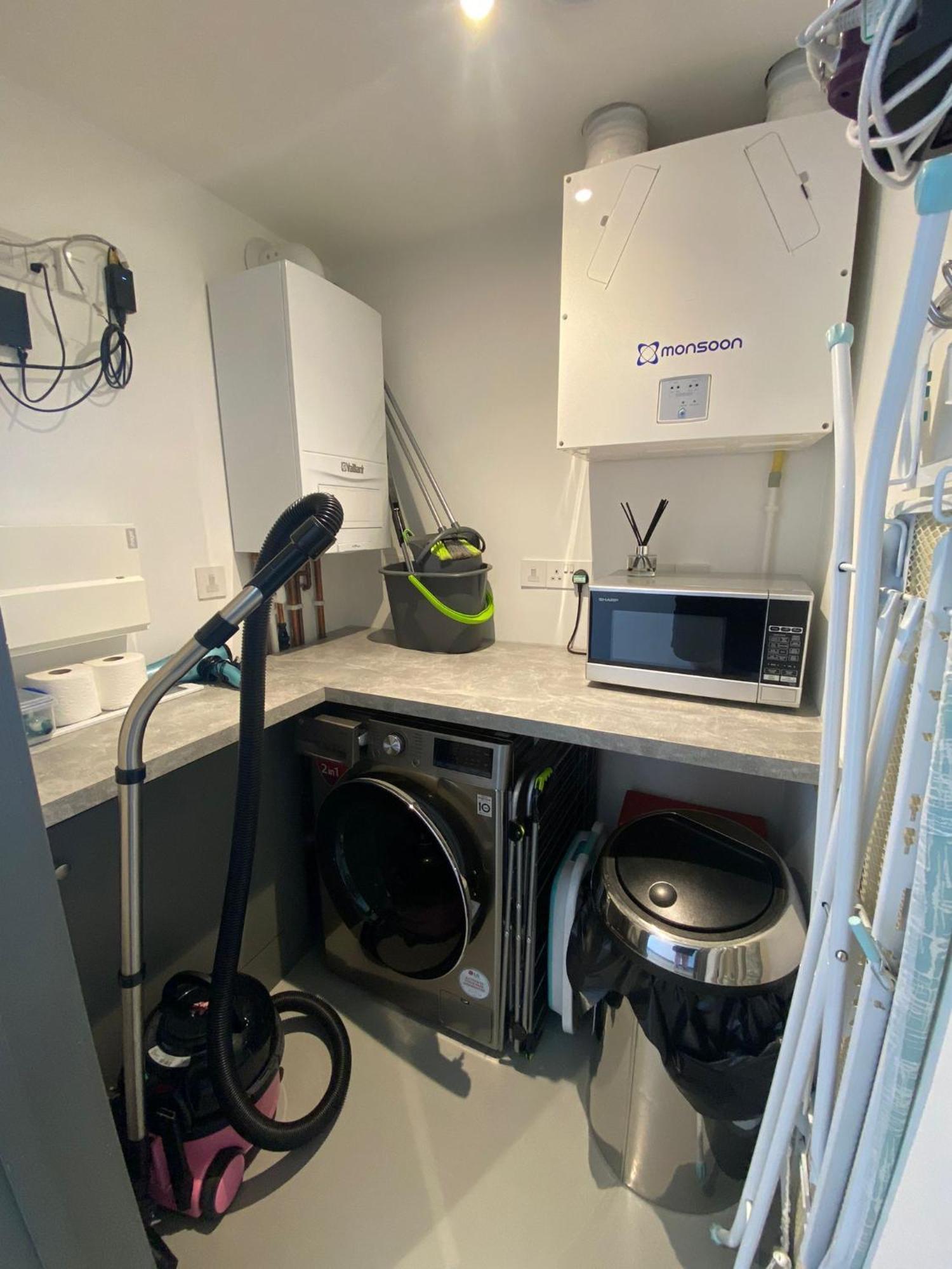 2 The View Apartments Ilfracombe - Seafront, Parking, Lift, Ev المظهر الخارجي الصورة