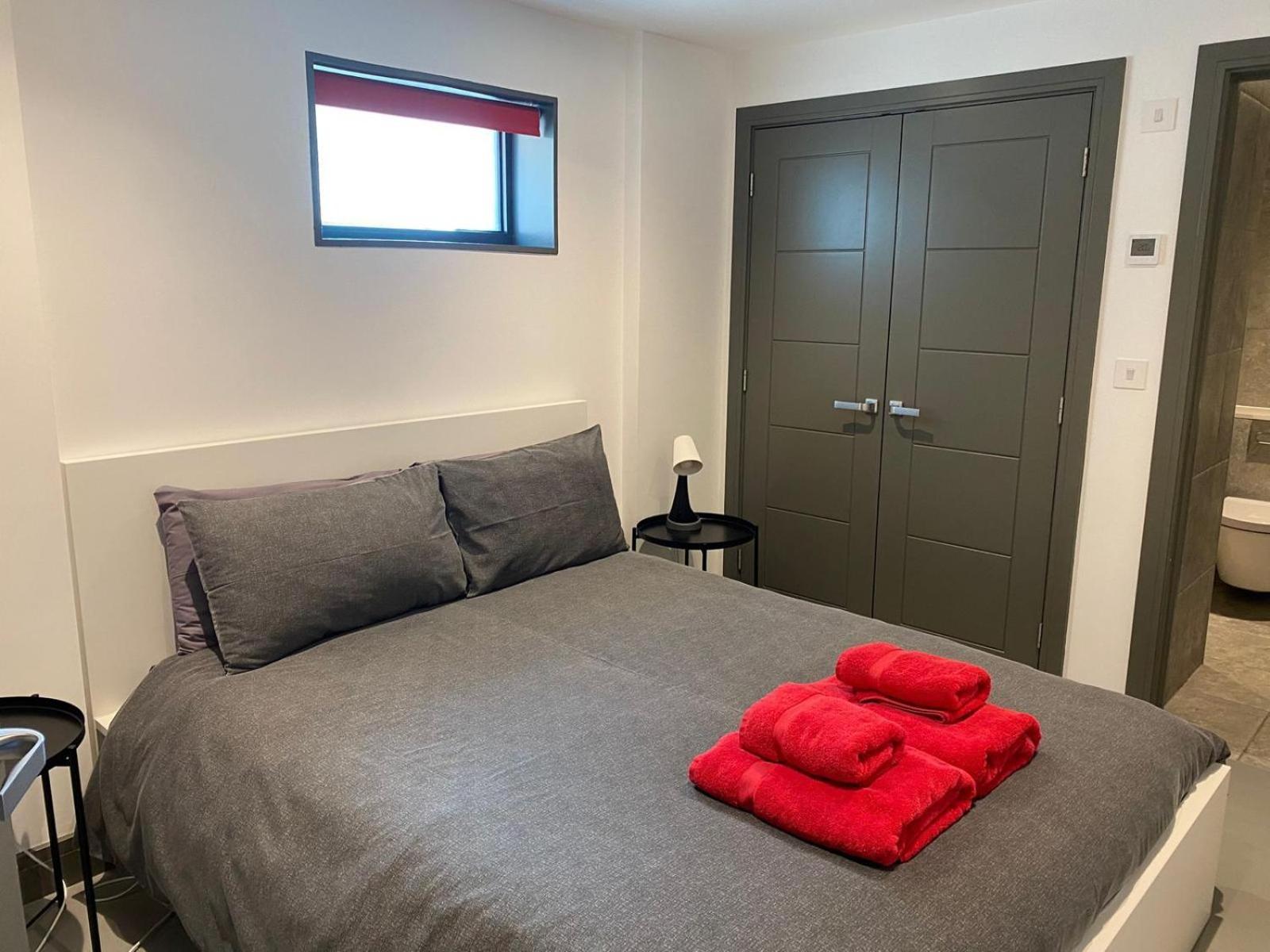 2 The View Apartments Ilfracombe - Seafront, Parking, Lift, Ev المظهر الخارجي الصورة
